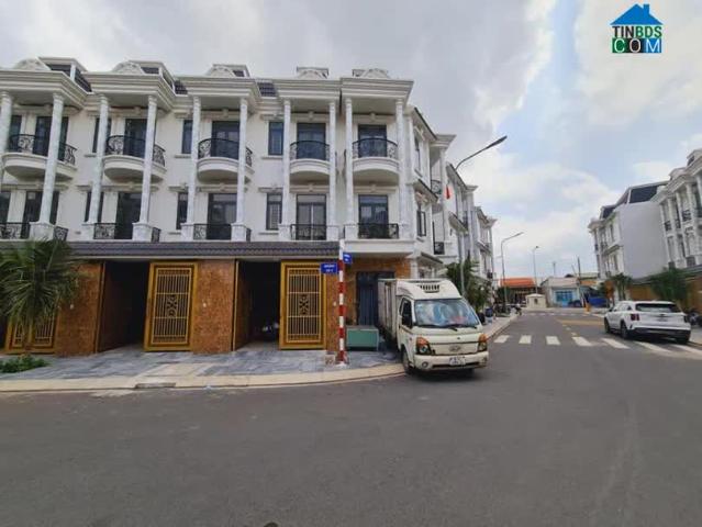 Nhà mặt phố bán tại Gia Lai
