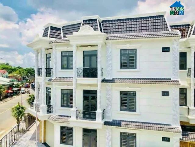 Nhà mặt phố bán tại Gia Lai