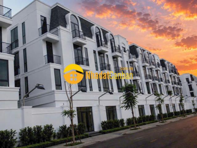 Nhà mặt phố bán