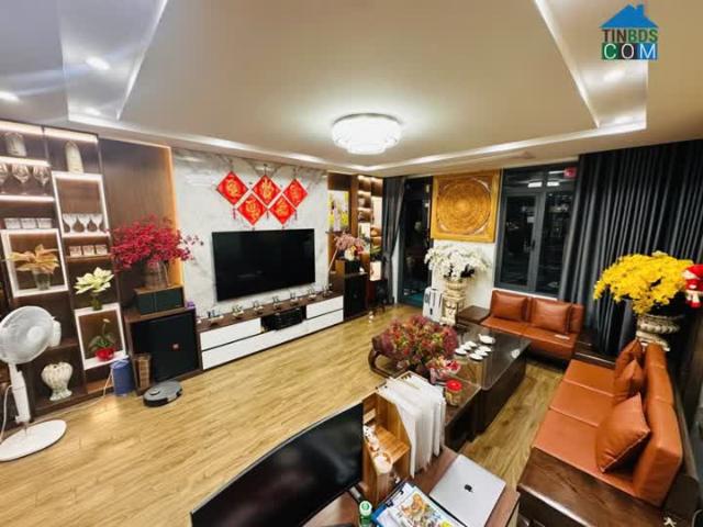 Nhà mặt phố bán tại Hoàn Kiếm, Hà Nội