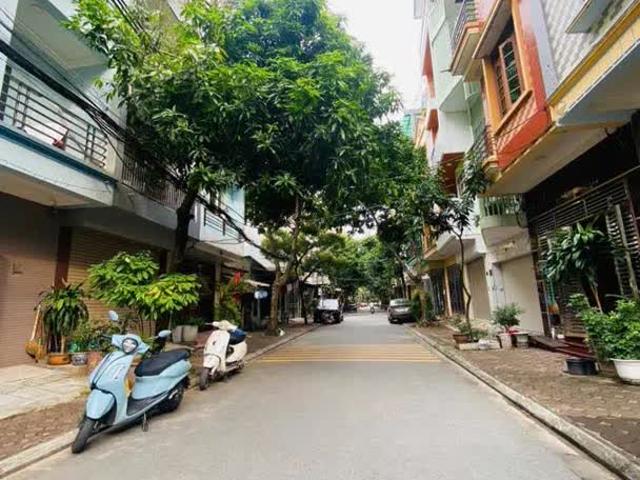 Nhà bán tại Hoàn Kiếm, Hà Nội