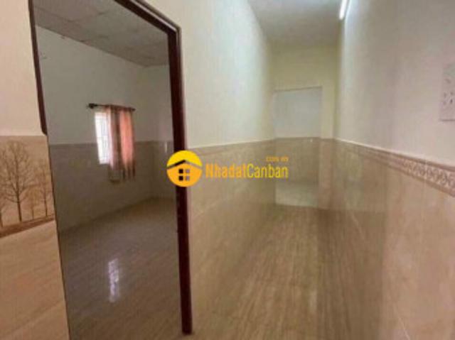 Nhà mặt phố bán