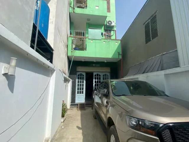 Nhà mặt phố bán