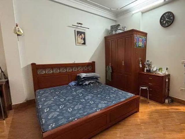 Nhà mặt phố bán tại Hoàn Kiếm, Hà Nội