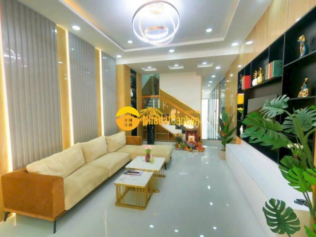 Nhà mặt phố bán tại Hồ Chí Minh