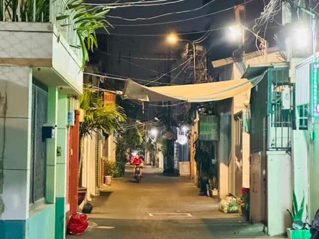 Nhà bán tại Khuôn viên UBND Thành phố Hồ Chí Minh, Thành phố Hồ Chí Minh