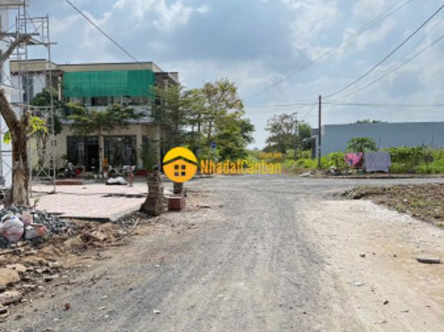 Nhà mặt phố bán