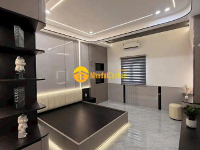 Nhà mặt phố bán