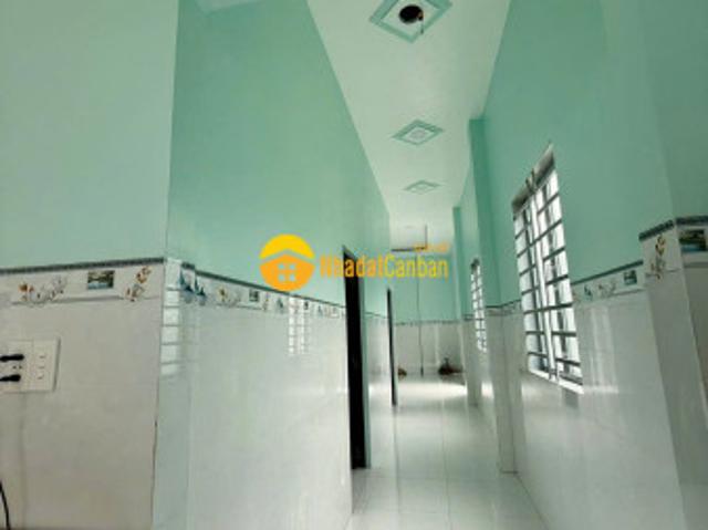 Nhà mặt phố bán