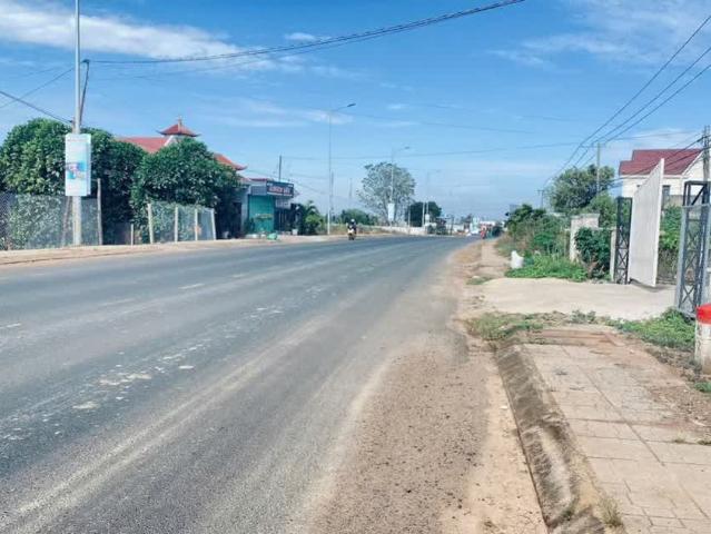Nhà mặt phố bán