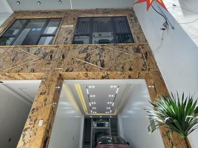Nhà bán tại Hoàn Kiếm, Hà Nội