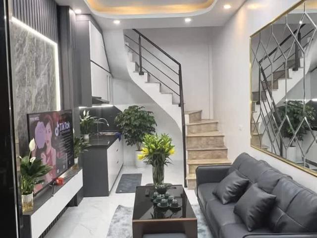 Nhà bán tại Hoàn Kiếm, Hà Nội