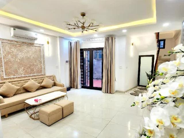 Nhà bán tại Hoàn Kiếm, Hà Nội