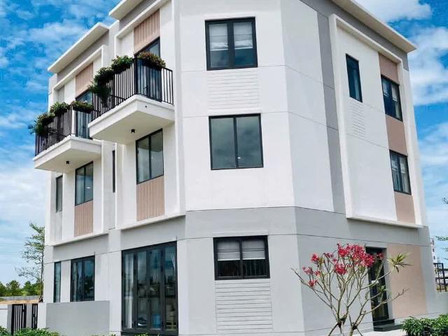 Nhà mặt phố bán tại Gia Lai