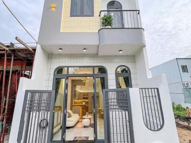 Nhà mặt phố bán