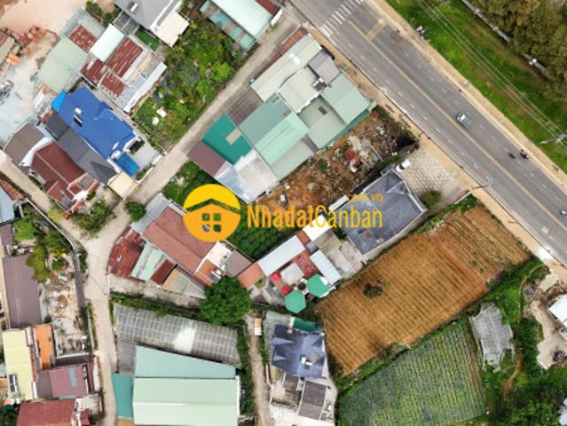 Mặt bằng bán