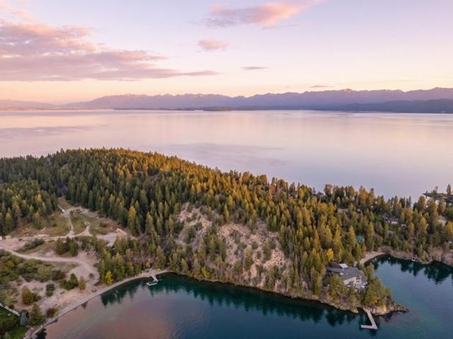 Land for sale in Lakeside