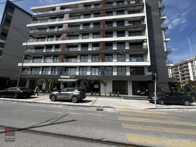 Çiğli, İzmir içerisinde satılık Dükkan