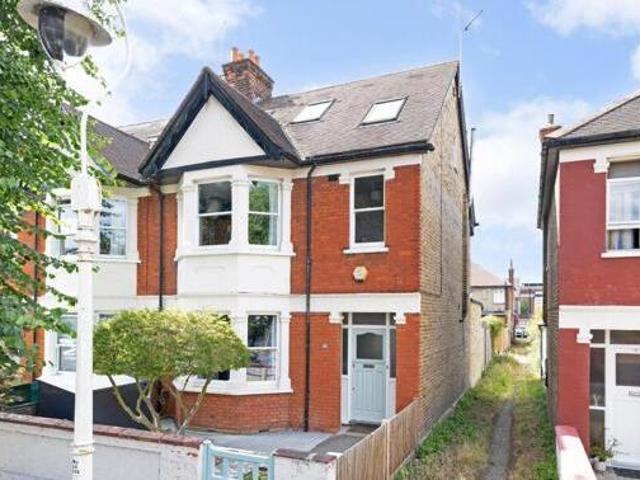 House for sale in Brentford End, Greater London