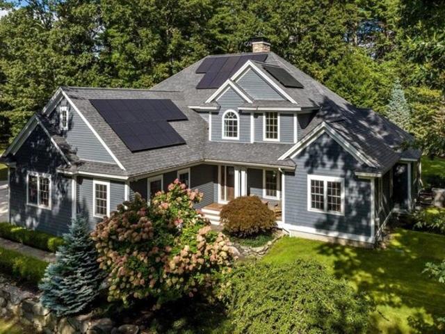 House for sale in Greenland, Rockingham County