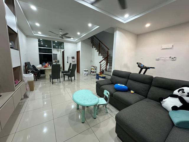 Terraced House for sale in Wellesley, Penang