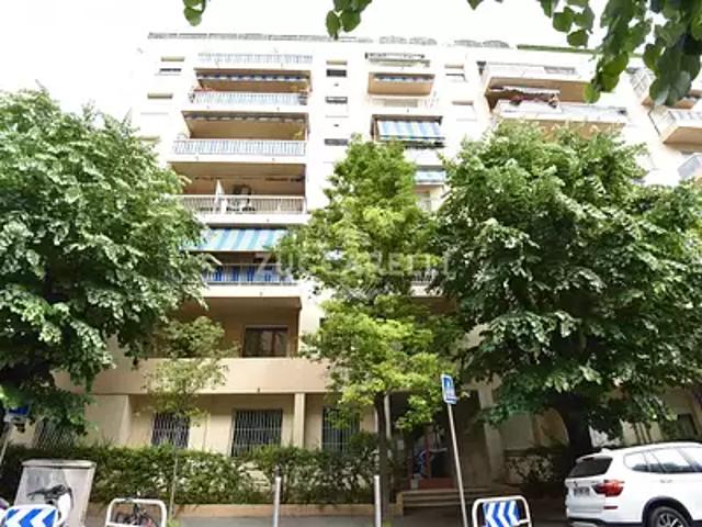 Appartement location à Quartier Jean-Médecin, Nice