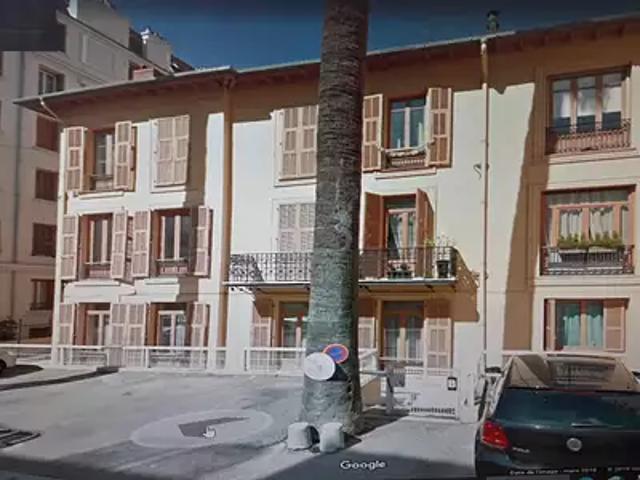 Garage location à Nice