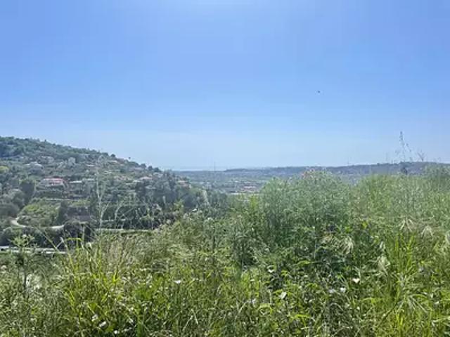 Terrain vente à Nice