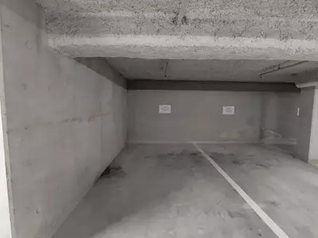Garage location à La Costière, Nice