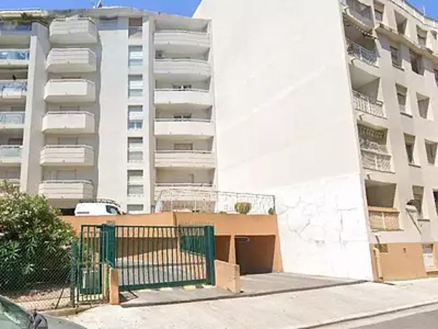 Garage vente à Nice
