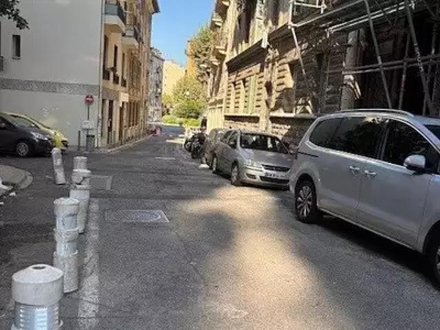 Garage location à Nice