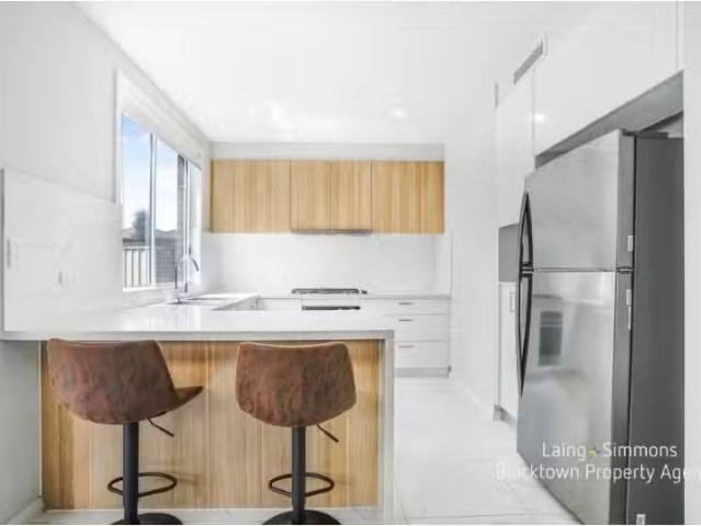 Condo for rent in Sydney, New South Wales