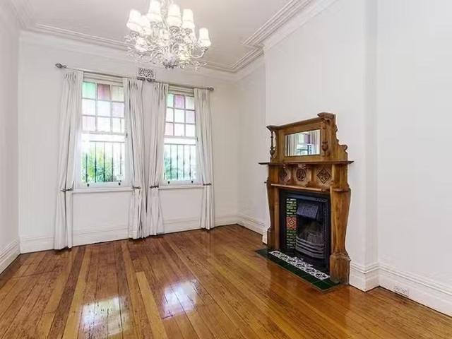 Condo for rent in Sydney, New South Wales