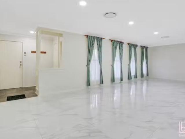 House for rent in Lake Haven, New South Wales