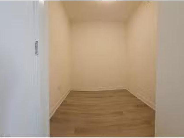 Apartment for rent in Ancaster, Ontario