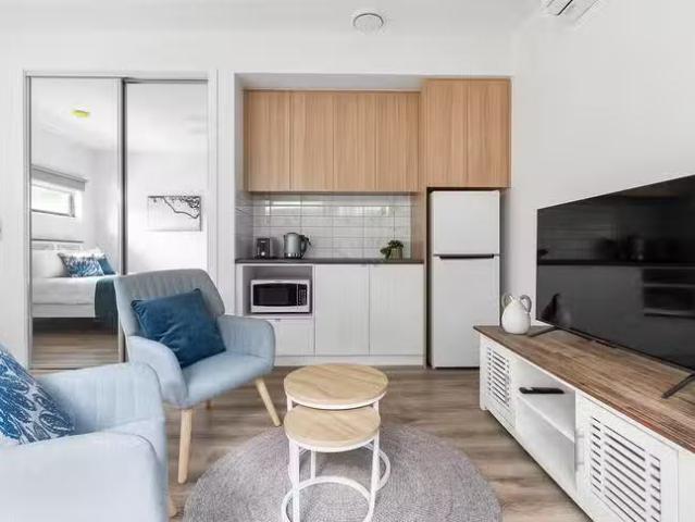 Apartment for rent in Alma, Victoria