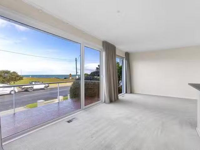 House for rent in Williamstown, Victoria
