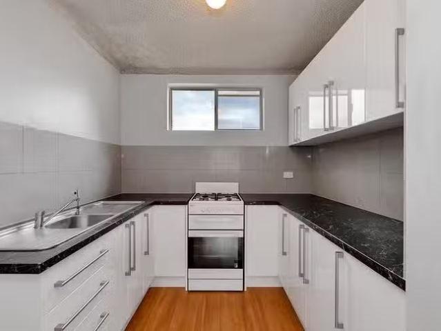 Apartment for rent in Balmoral, Victoria