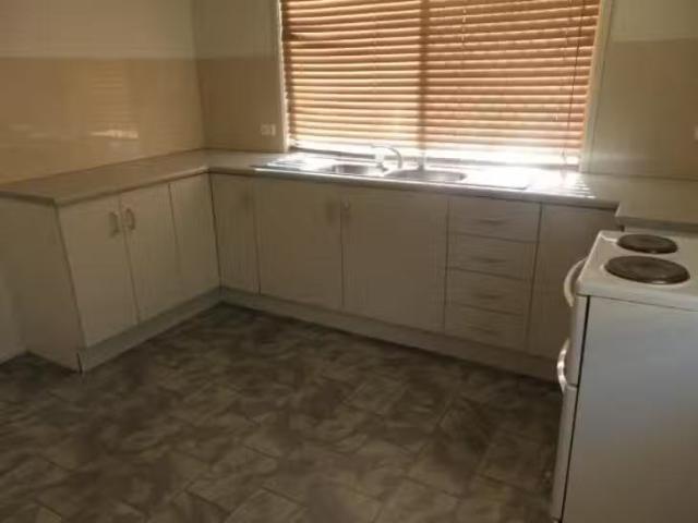 Apartment for rent in Emerald, Queensland