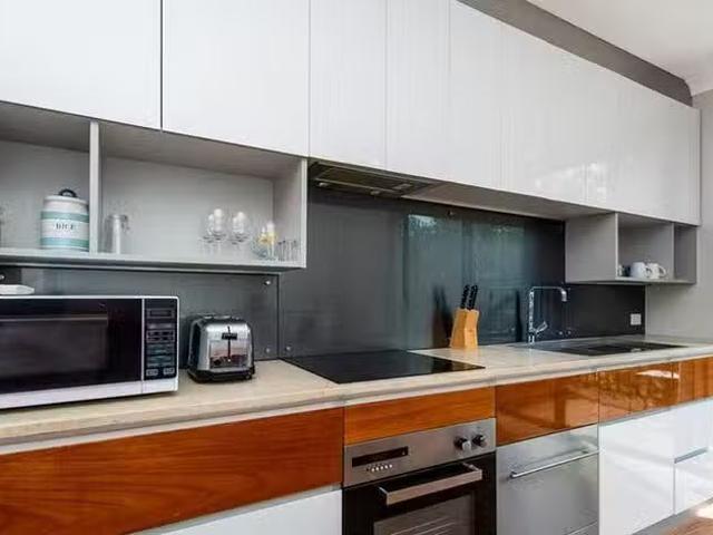 House for rent in Jolimont, Western Australia