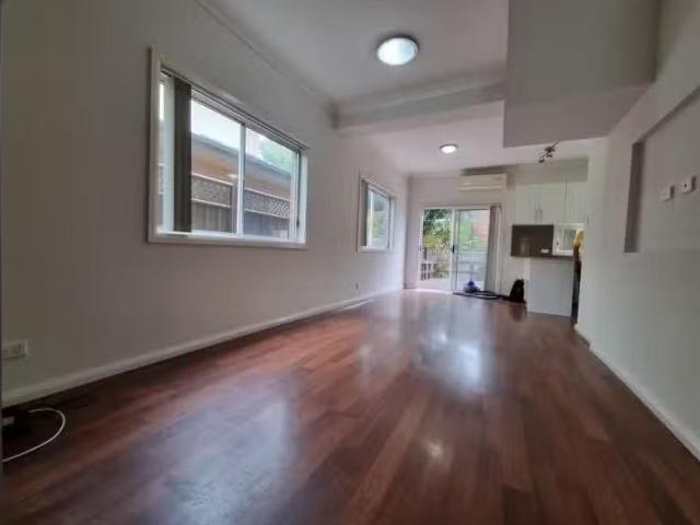 Condo for rent in Wentworthville, New South Wales