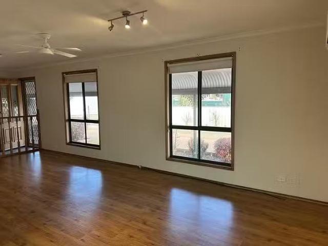 House for rent in Leeming, Western Australia