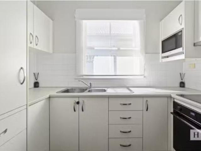 House for rent in Blue Bay, New South Wales