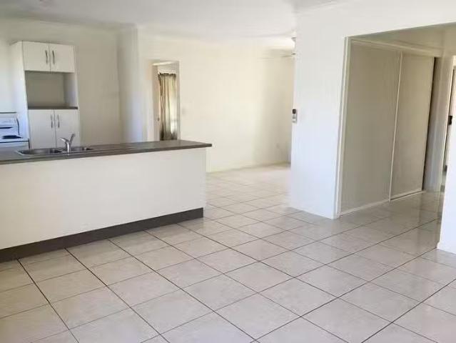 Apartment for rent in Kelso, Queensland