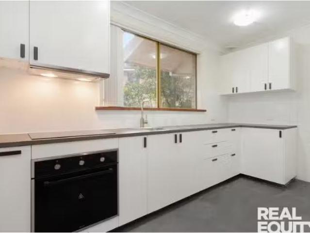 Condo for rent in Sydney, New South Wales