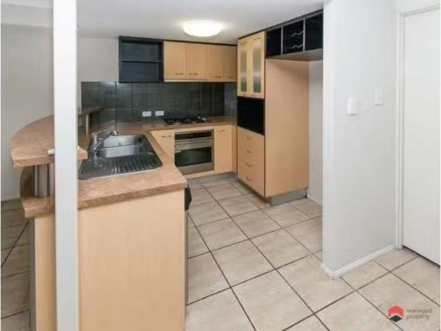 Condo for rent in Toombul, Queensland