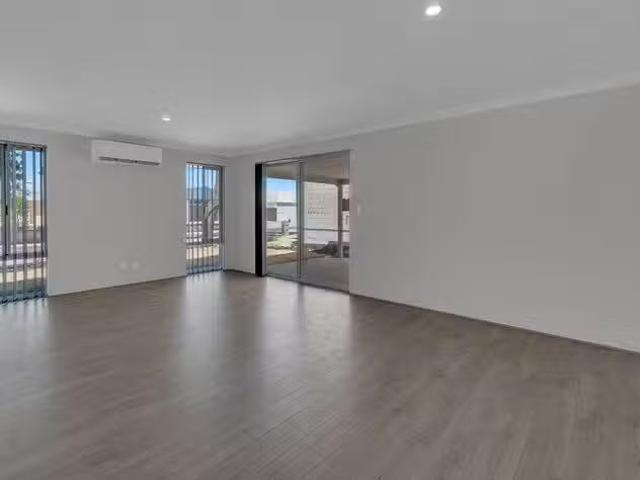 House for rent in Parklands, Western Australia
