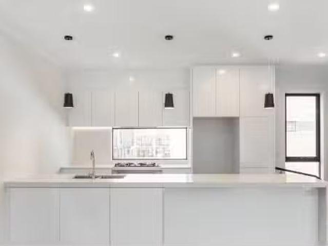 Condo for rent in Camerons Creek, Victoria