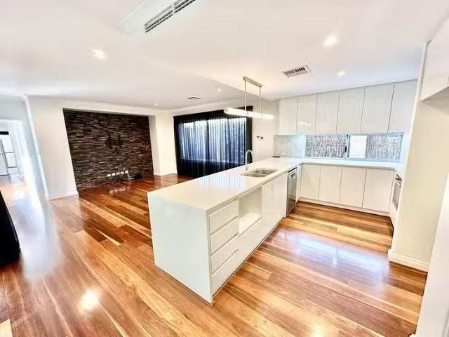 House for rent in Parklands, Western Australia