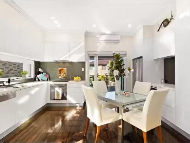 Condo for rent in Sydney, New South Wales